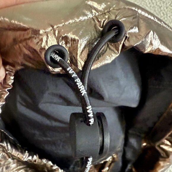 Ivy Park Jacket Hooded Pullover Windbreaker Metallic Gold - Picture 8 of 13